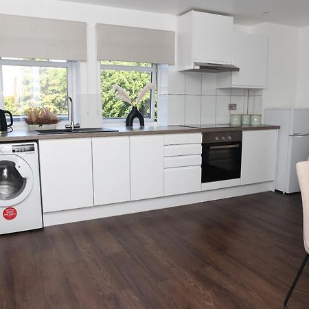 Appartamento Watford Luxury 1 Bed Flat - Free Parking Esterno foto