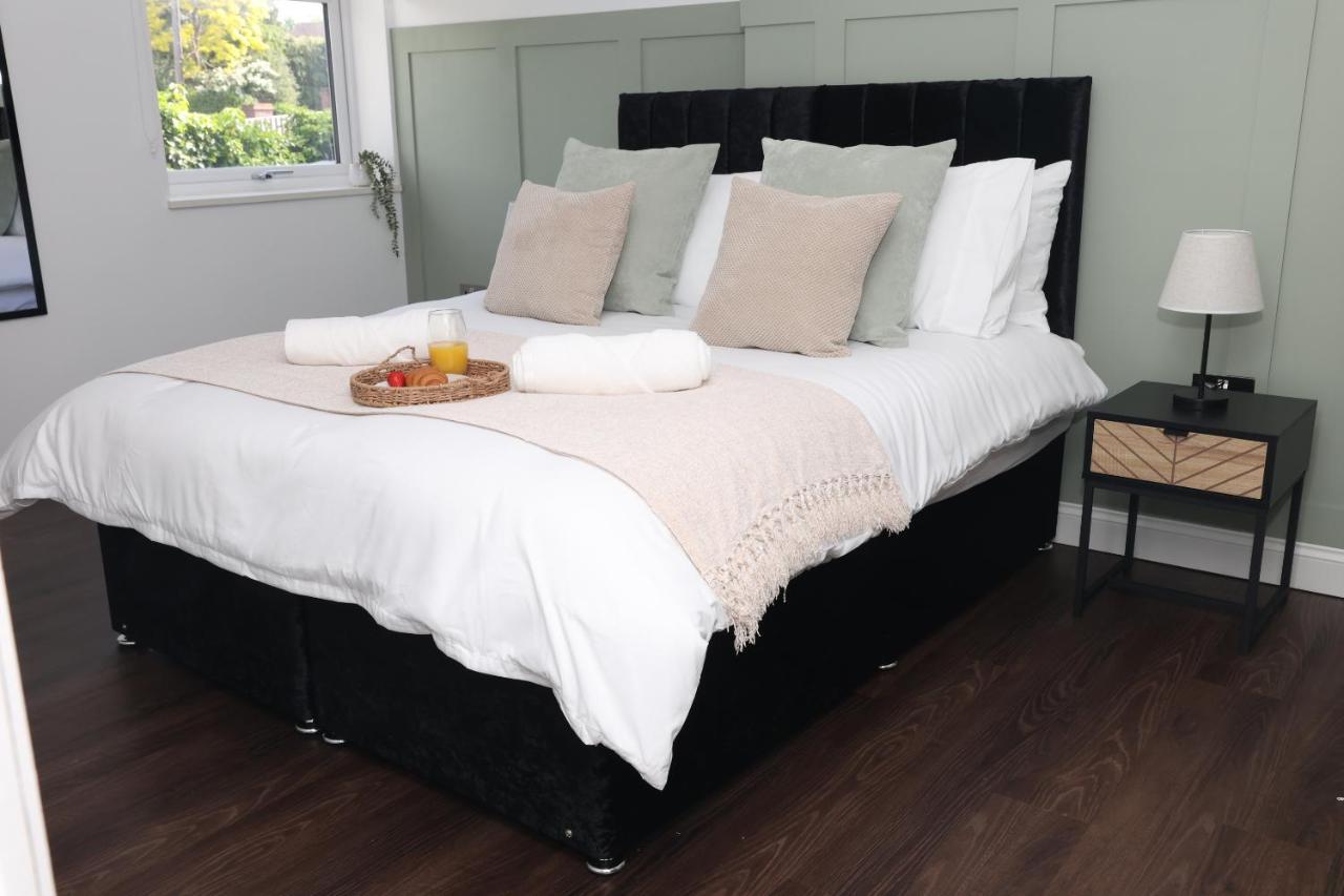 Appartamento Watford Luxury 1 Bed Flat - Free Parking Esterno foto